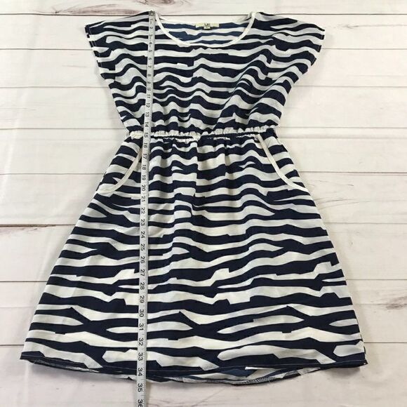 Ya Women Animal Line Pattern Mini Dress - Picture 5 of 11